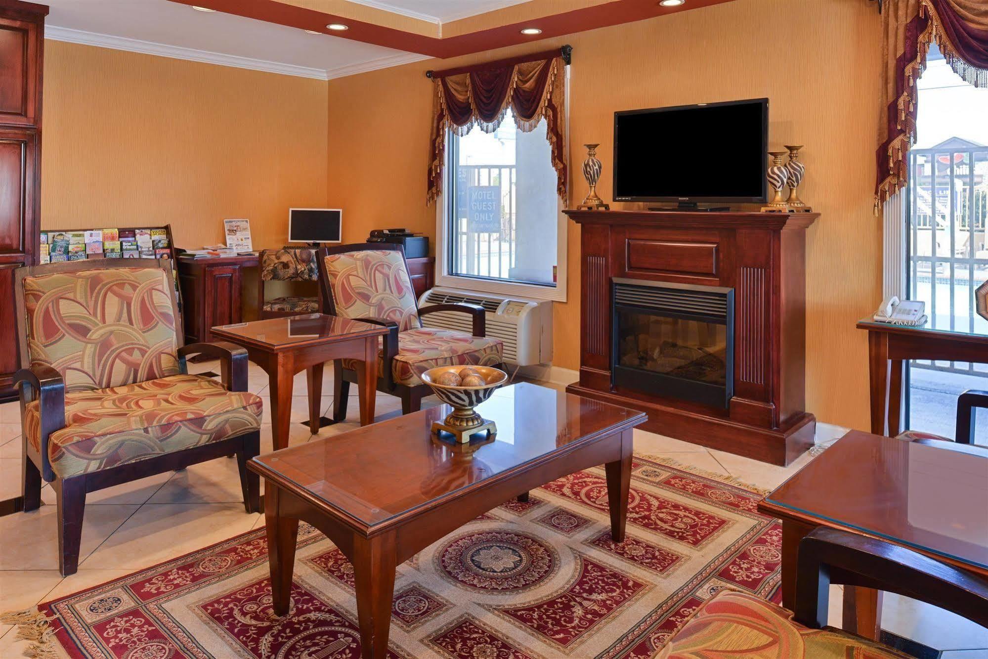Americas Best Value Inn Denham Springs Εξωτερικό φωτογραφία
