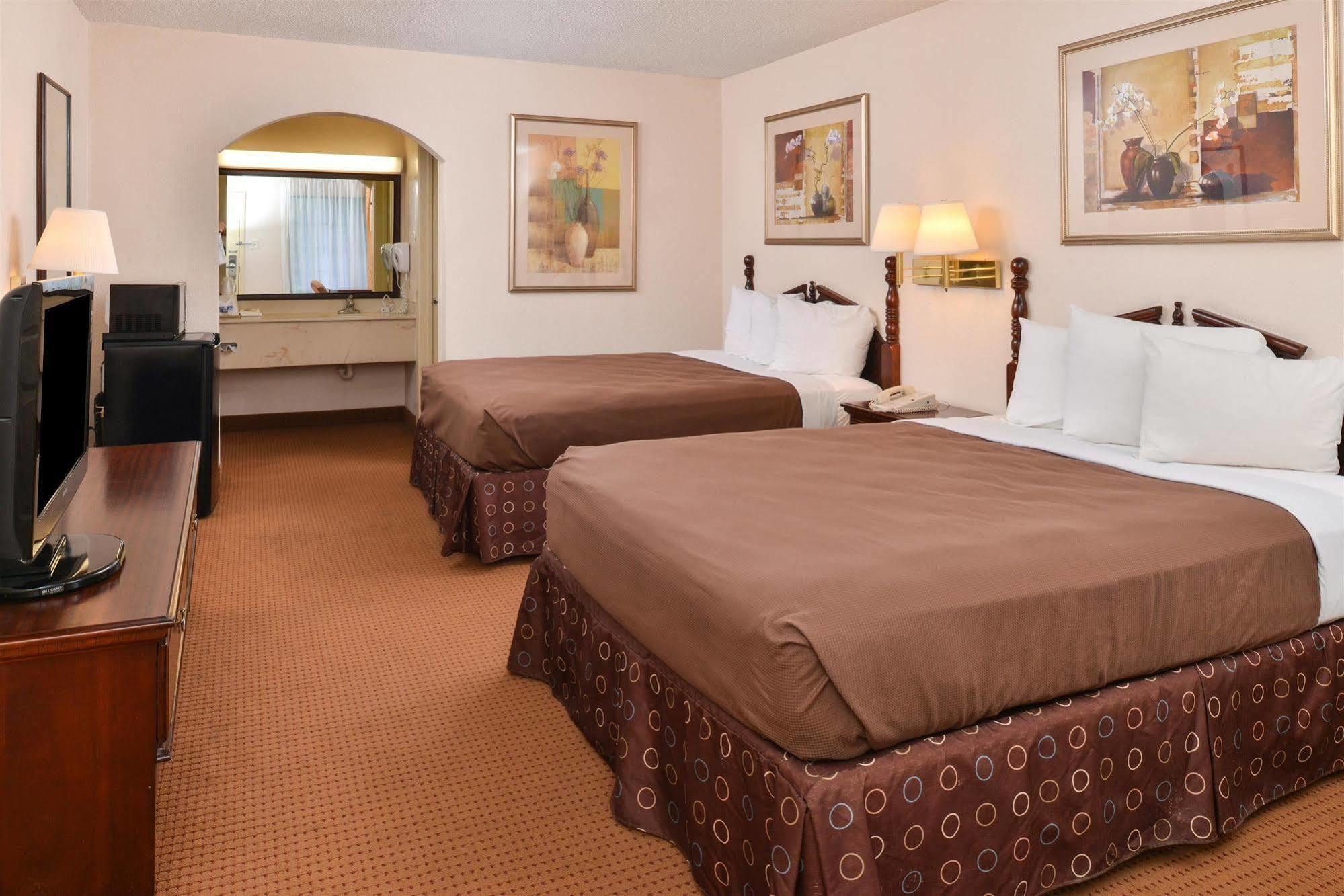 Americas Best Value Inn Denham Springs Εξωτερικό φωτογραφία